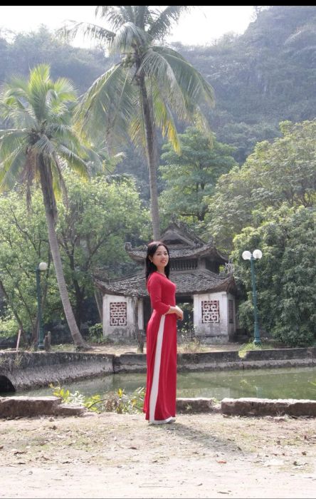 Chân dung nhà thơ Thanh Hà - Người thổi hồn vào mùa xuân