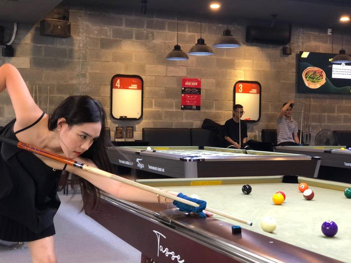 Không gian độc đáo tại Crazy Billiards Club