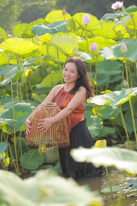 Nghệ sĩ Thanh Hà - Tác phẩm ảnh nghệ thuật số 1