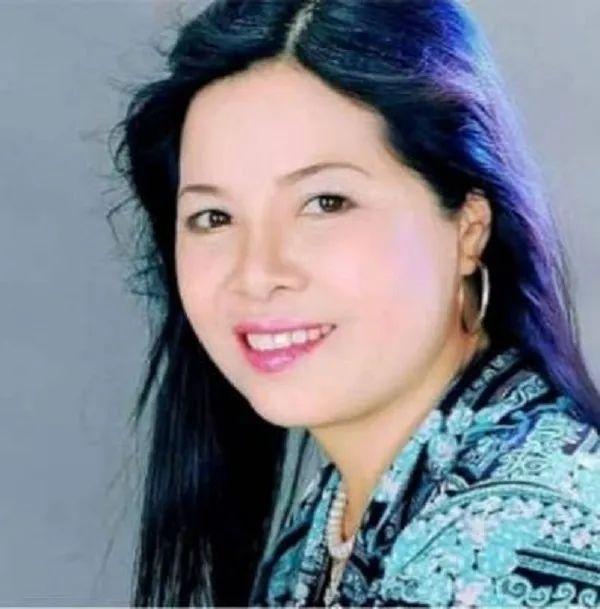 Ảnh chân dung nhà thơ Ngọc Thị Lan Thái