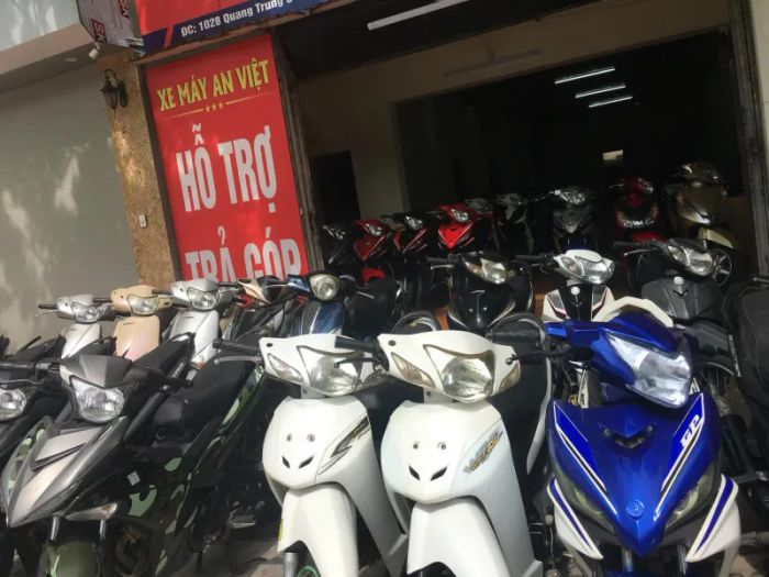 Không gian trưng bày ấn tượng tại Xe máy An Việt