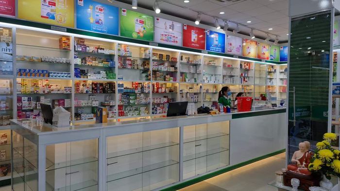 Quầy thuốc đạt chuẩn GPP tại Nhà thuốc Phước Thiện