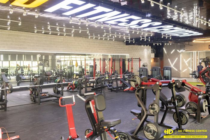 Hệ thống máy móc hiện đại tại HD Fitness Center