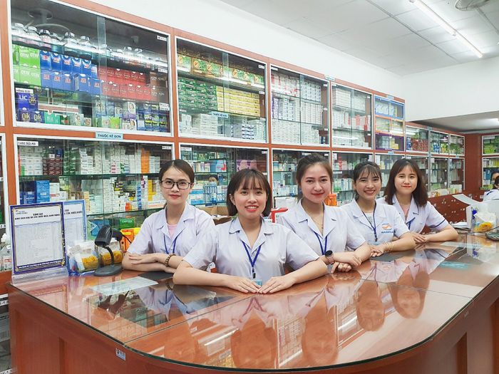 Hình ảnh không gian hiện đại tại Nhà thuốc Long Châu - Nơi chăm sóc sức khỏe toàn diện