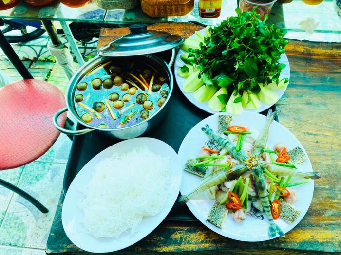 Không gian sông nước đậm chất miền Tây tại Đông Dương Xứ Quán