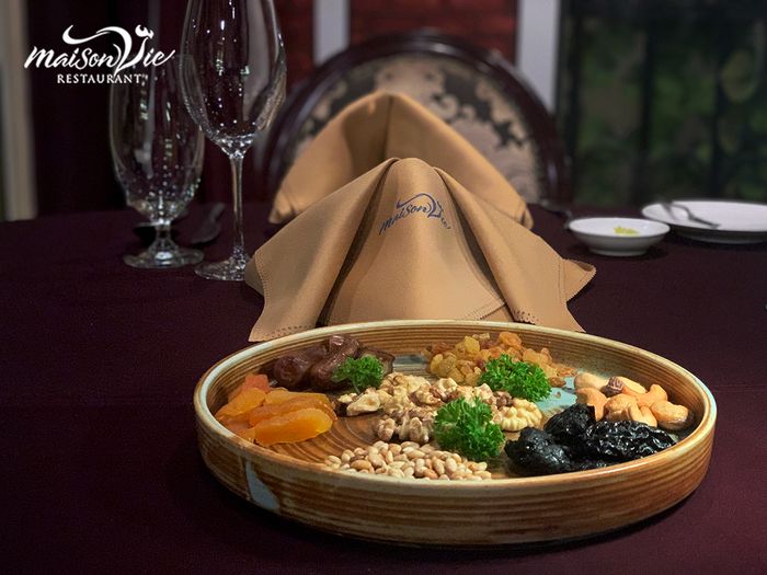 Tuyệt tác ẩm thực Pháp tại Maison Vie