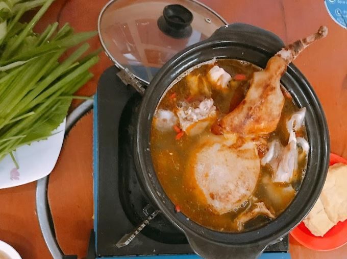 Hương vị lẩu dê đặc trưng tại Lẩu Dê Nguyên Hiếu