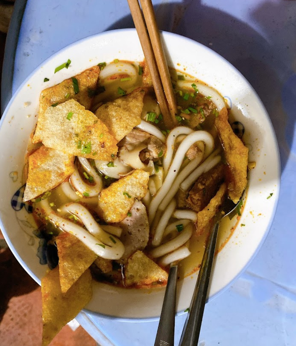 Bánh canh Cô Bảy - Góc ẩm thực bình dị giữa lòng thành phố