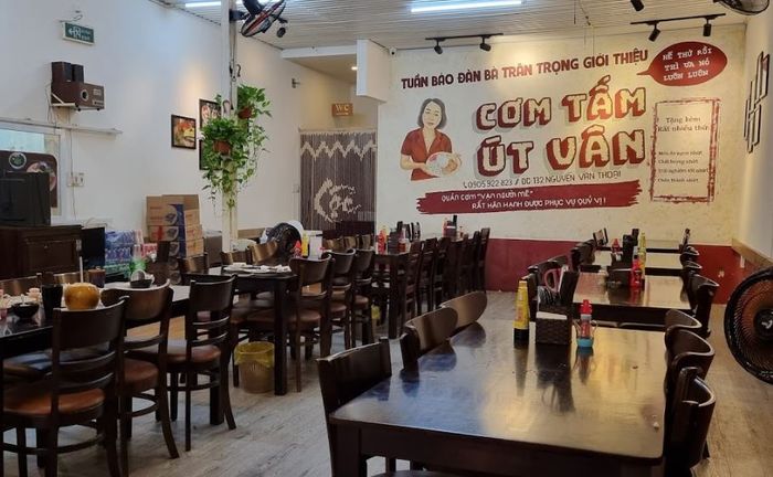 Ảnh Minh Họa Cơm Tấm Út Vân 1