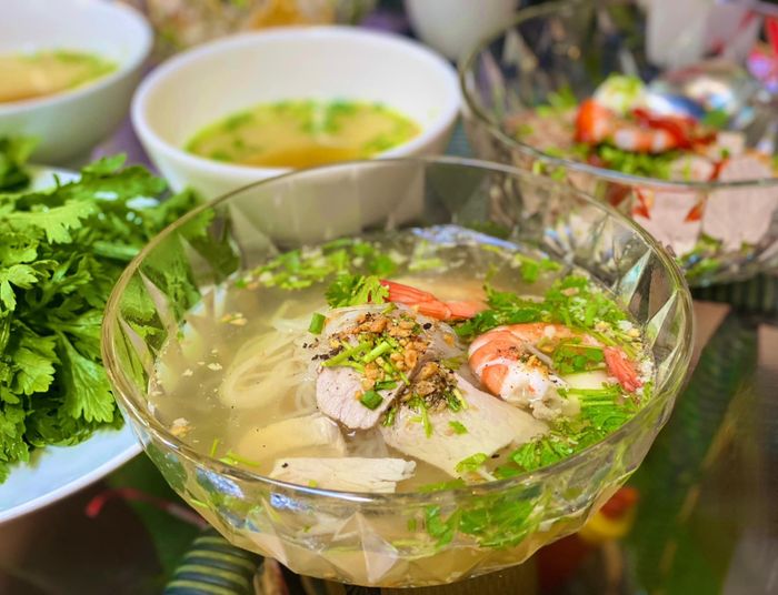 Trải nghiệm ẩm thực sáng tại MỘC Coffee House