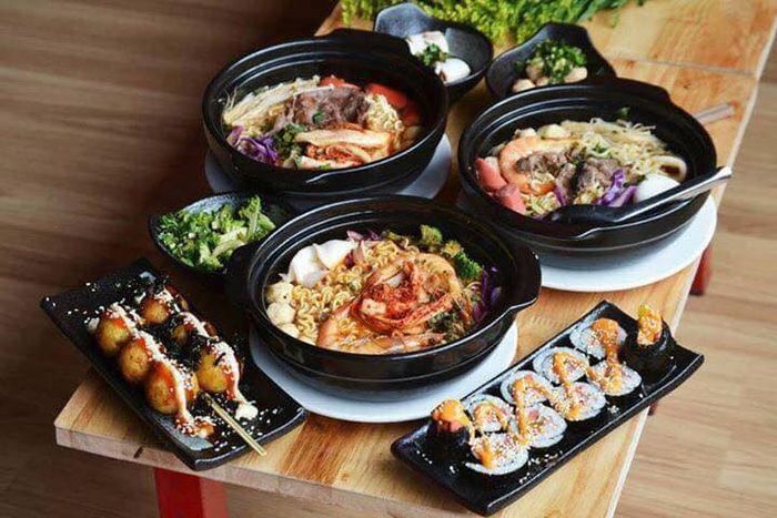 Hình ảnh Mì Cay 7 Cấp Độ Dung Phong 2