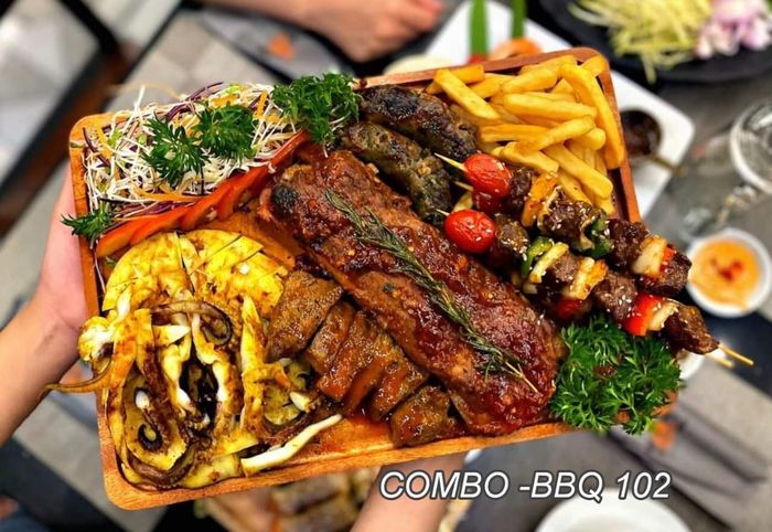 Không gian ẩm thực Bia & Nướng 102 - Điểm hẹn lý tưởng cho tín đồ đồ nướng