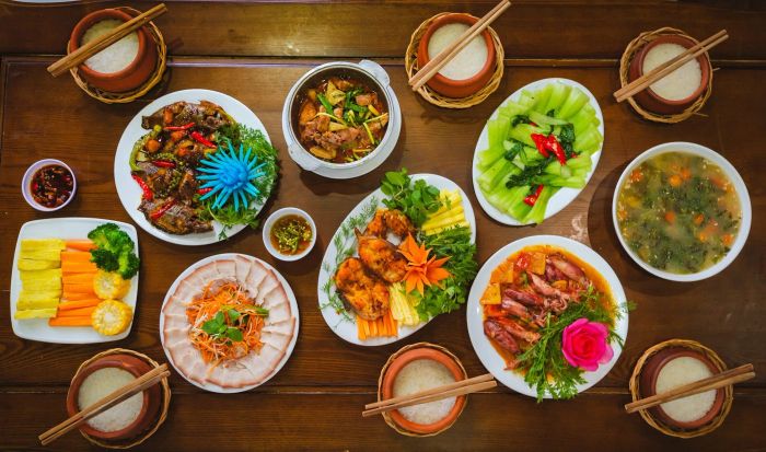 Những món ngon đặc trưng tại Vua Cơm Niêu