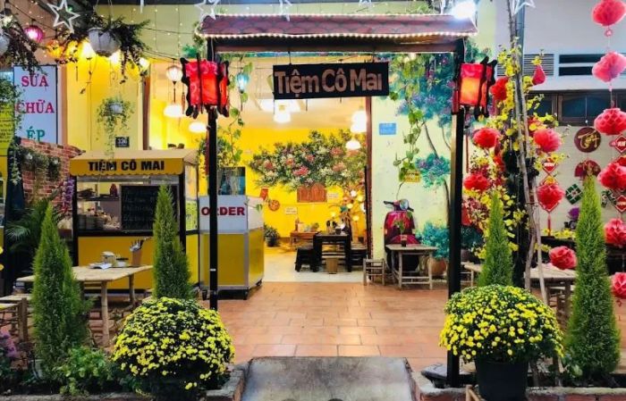 Không gian ấm cúng tại Tiệm Cô Mai