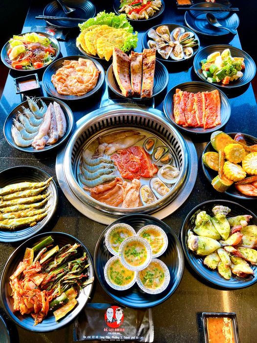 Không gian sang trọng tại Đà Lạt Buffet BBQ - Ảnh 1
