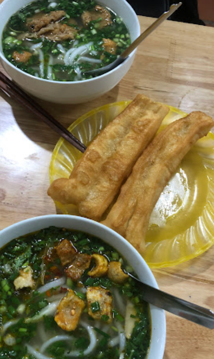 Hình ảnh bánh canh cá lóc thơm ngon tại Quán O Nhung