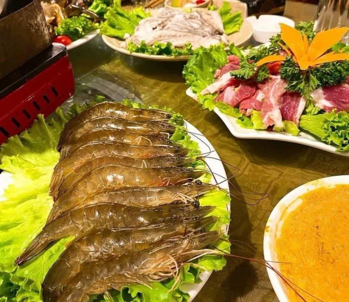 Không gian ấm cúng đậm chất Tây Bắc tại Hương Cau