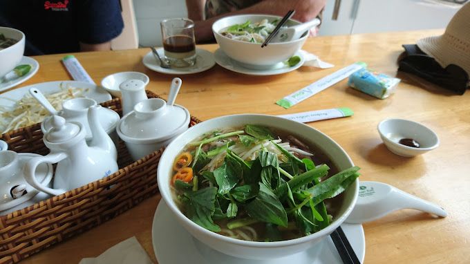 Hình ảnh tô phở thơm ngon đặc trưng tại Phở Phong Cách