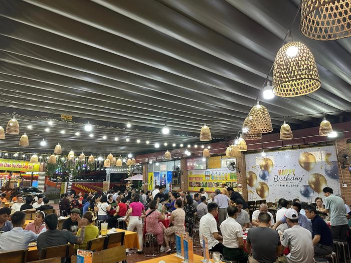 Nhà Hàng Cơm Niêu Phương Hồng - Hình Ảnh 2