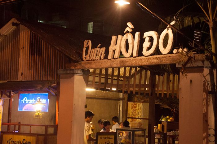 Không gian hoài cổ ấm cúng tại Quán Hồi Đó