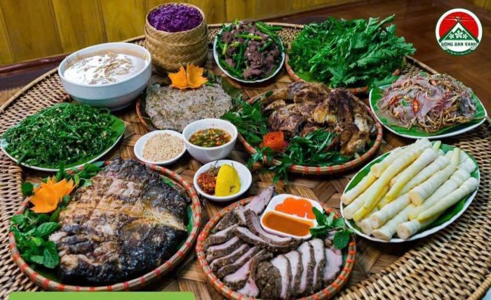 Nhà hàng Bông Ban Xanh - Ẩm thực dân tộc Thái - Hình ảnh 2