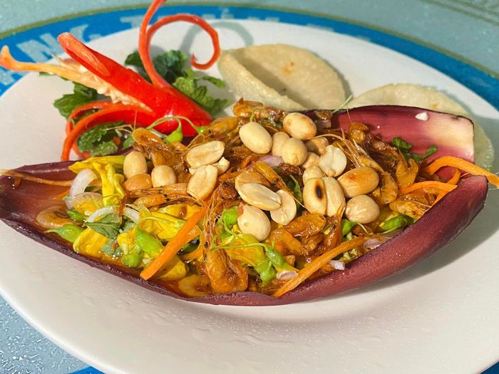 Món ăn tại nhà hàng - ảnh 2