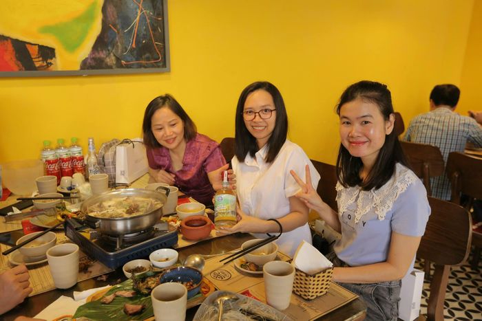 Không gian ấm cúng đậm chất Tây Bắc - Ảnh 2