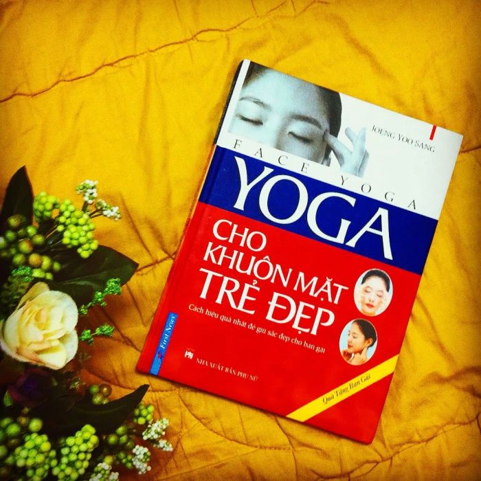 Ảnh minh họa sinh động từ sách Yoga Thanh Xuân