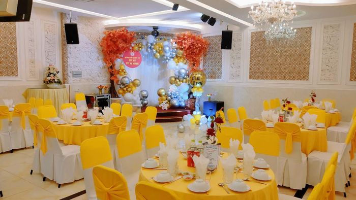 Không gian sang trọng của nhà hàng