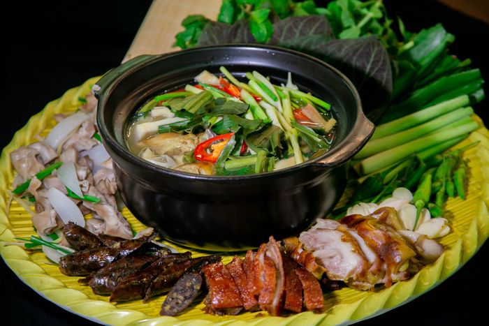 Món ăn hấp dẫn tại nhà hàng