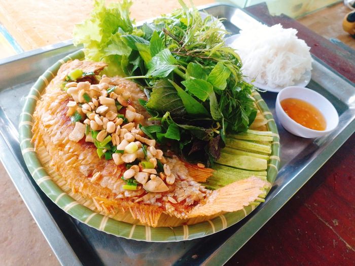 Góc nhìn mê hoặc về không gian thiên nhiên tại Hồ Câu Suối Nguồn