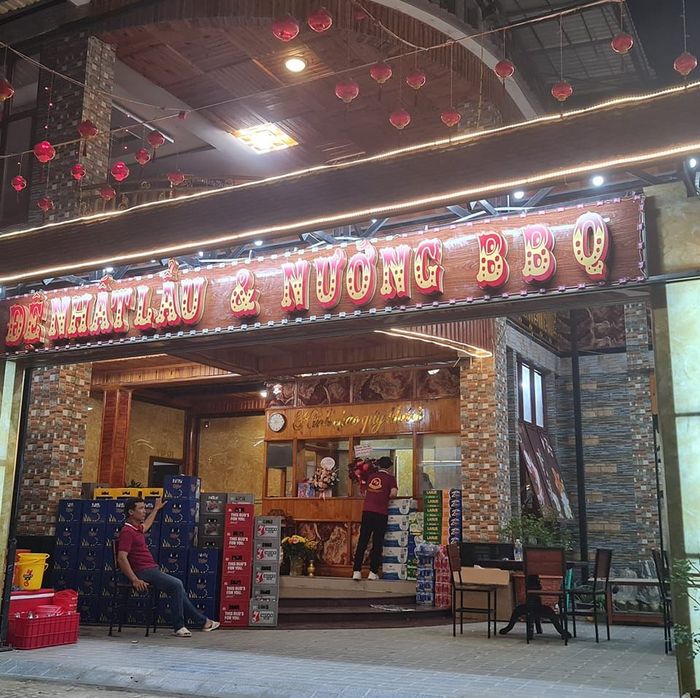 Không gian ấm cúng tại Đệ Nhất Lẩu Nướng