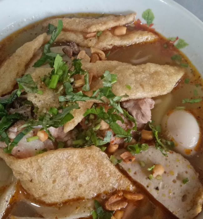Bánh canh Cô Bảy - Hương vị truyền thống qua từng góc ảnh