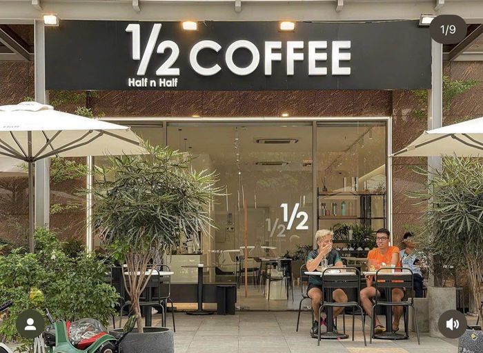 Những khoảnh khắc ấm áp tại Half n Half Coffee