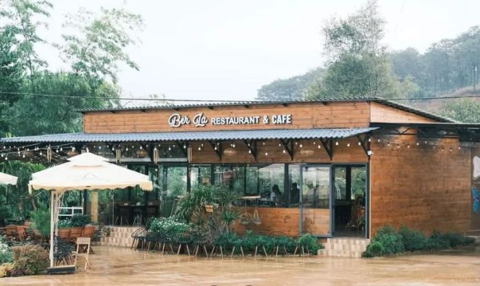 Góc check-in lãng mạn tại Berla Restaurant