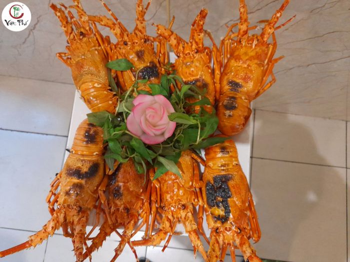 Không gian sang trọng tại Việt Phố