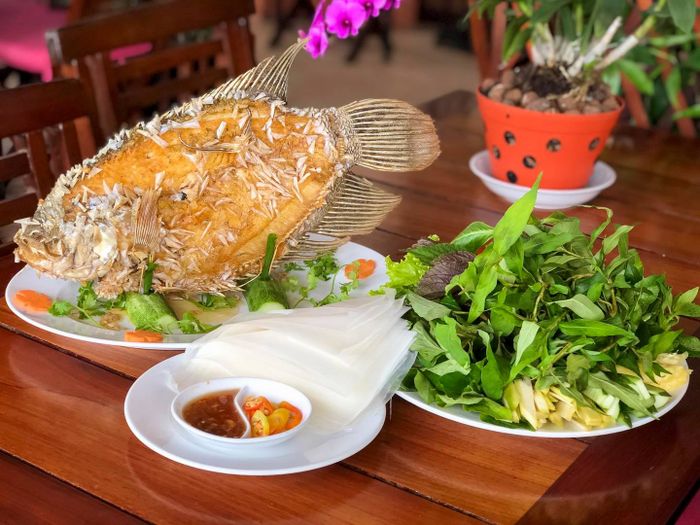 Ảnh 2 - Những món ăn đặc sản ba miền được trình bày tinh tế