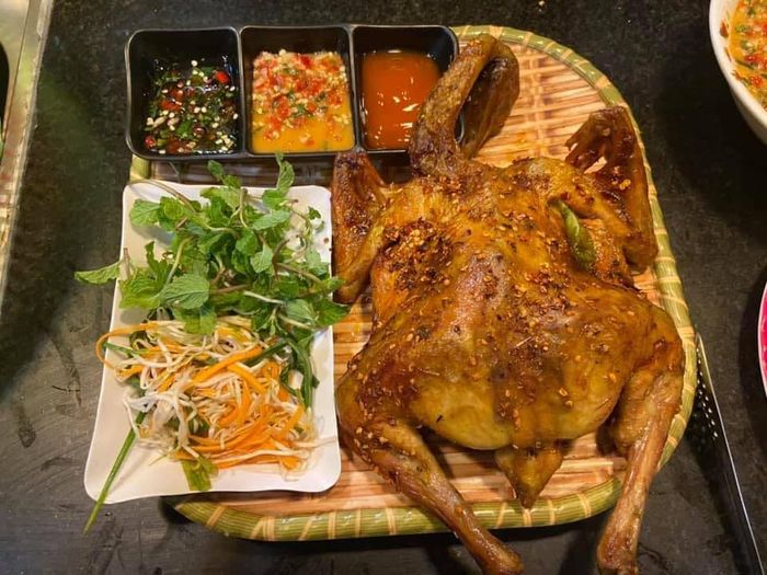 Chân Gà Nướng Dì Hồng - Ảnh 2