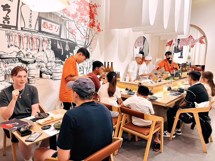 Ảnh 1 - Không gian ấm cúng tại Clam Izakaya Sushi Cần Thơ