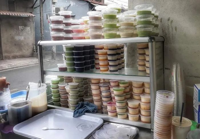 Hình ảnh bánh Flan thơm ngon tại Quen Mà Lạ