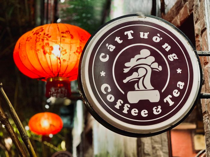 Không gian xanh mướt đầy nghệ thuật tại Cafe Cát Tường