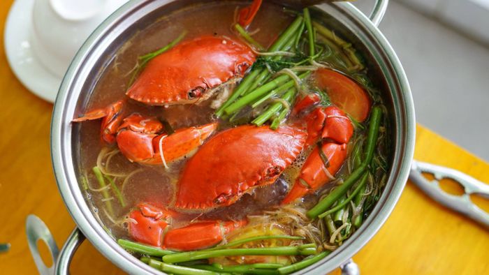 Hình ảnh lẩu cua thơm ngon tại Lẩu Cua Đất Mũi