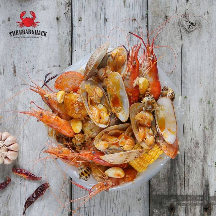 Không gian sang trọng tại The Crab Shack