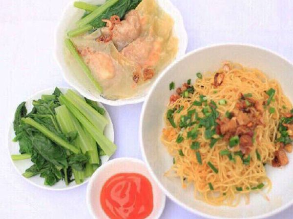 Hình ảnh tô hủ tiếu thơm ngon tại Hủ Tiếu Tài