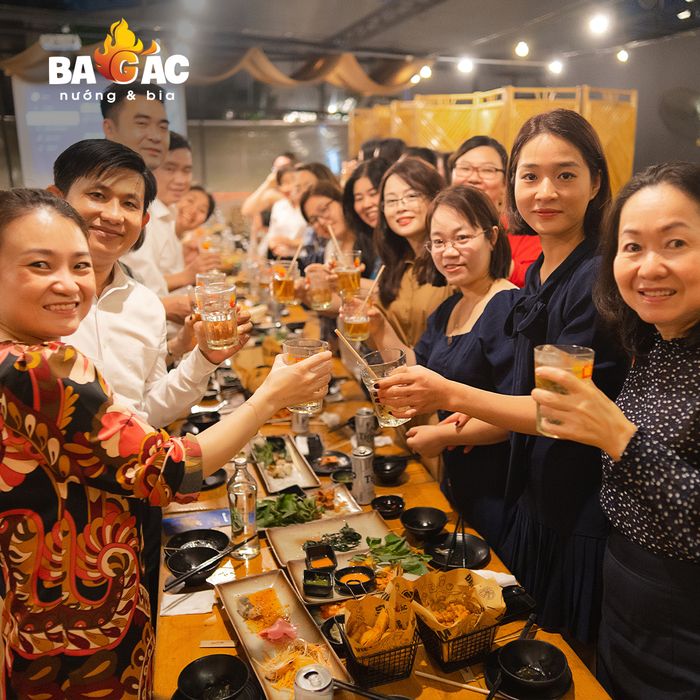 Không gian ấn tượng tại Ba Gác Nướng & Bia