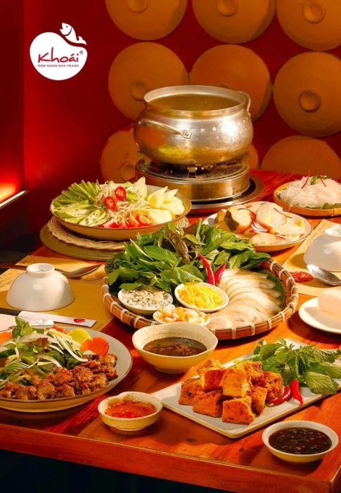 Không gian ấm cúng mang đậm chất biển tại Nhà Hàng Khoái
