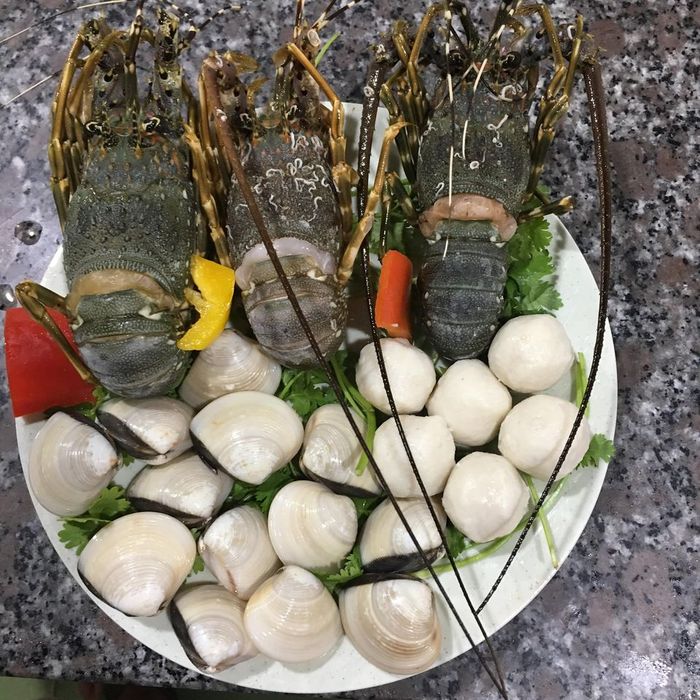 Không gian ấm cúng tại Buffet Nướng No Nê