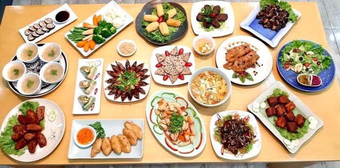 Không gian ấm cúng tại Âu Lạc Chay - Ảnh 1