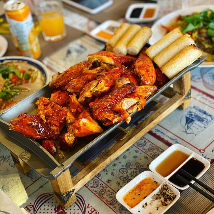 Những món ngon đặc trưng được trình bày tinh tế tại Nhà Hàng Kim Gia