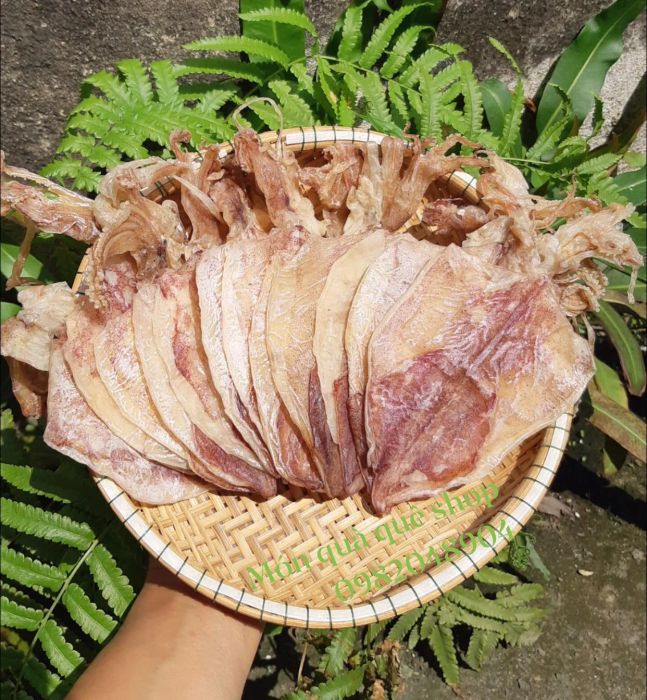 Bộ sưu tập đặc sản biển đa dạng tại MÓN QUÀ QUÊ SHOP